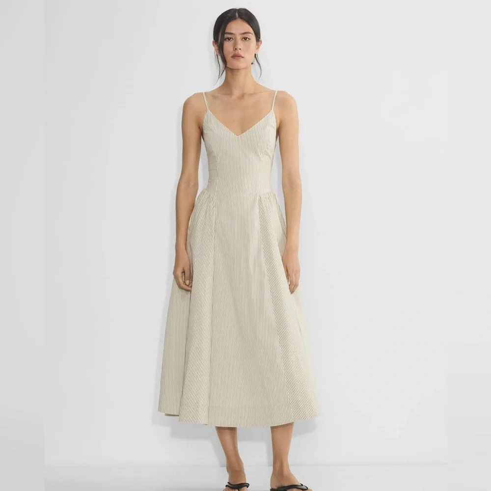 Aritzia Technique Poplin Dress in Cream and Olive stripes, Size 0 - Picture 1 of 6